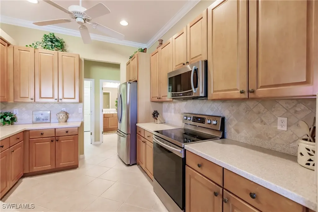 8286 Shorecrest Drive Fort Myers FL 33912