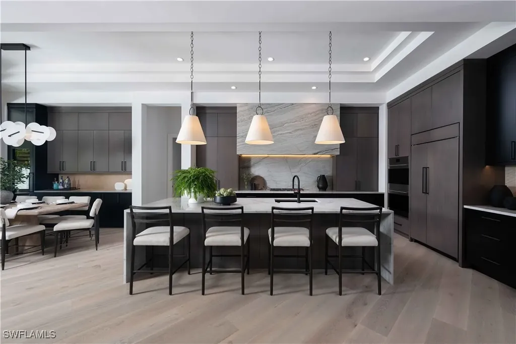 6634 Palisades Avenue Naples FL 34109