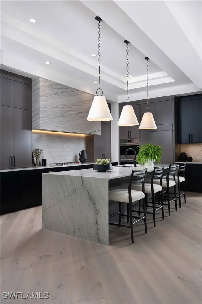 6634 Palisades Avenue Naples FL 34109