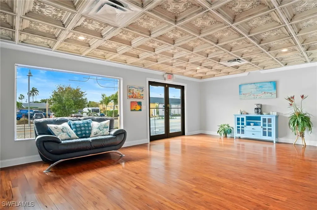 1213 SE 47th Terrace Cape Coral FL 33904