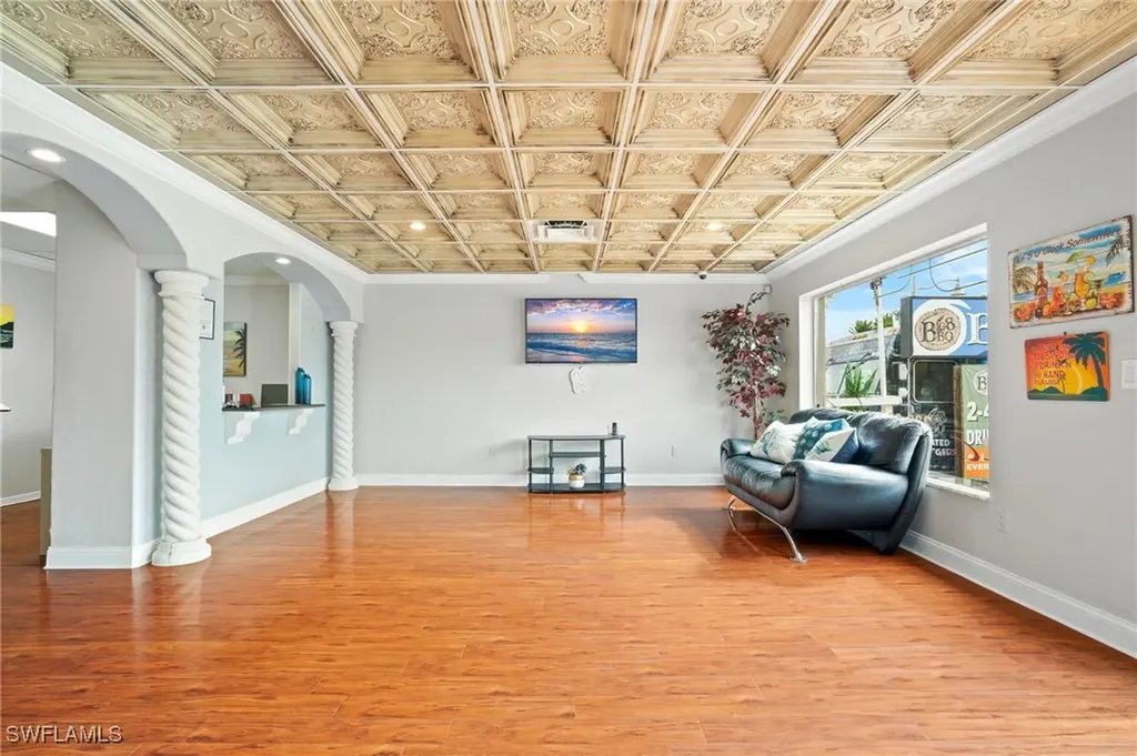 1213 SE 47th Terrace Cape Coral FL 33904