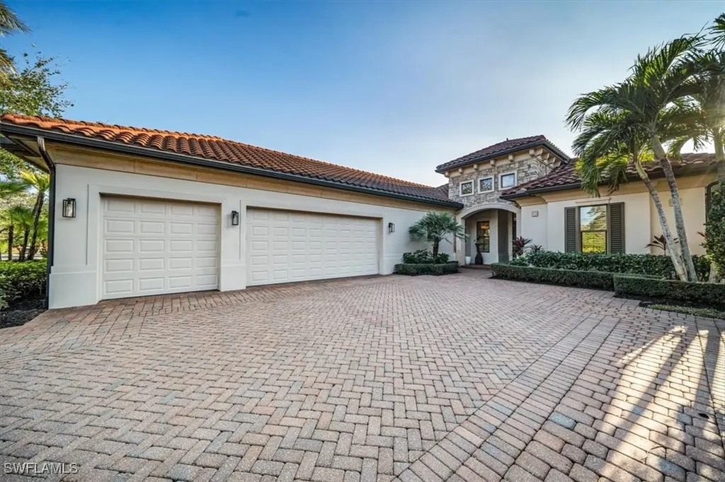 16787 Cabreo Drive Naples FL 34110