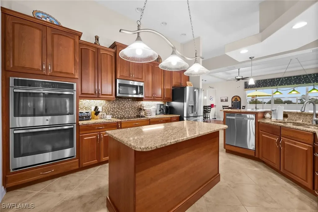 4115 SW 19th Place Cape Coral FL 33914