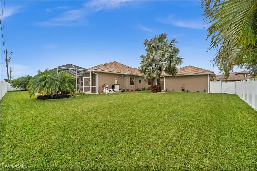 4115 SW 19th Place Cape Coral FL 33914