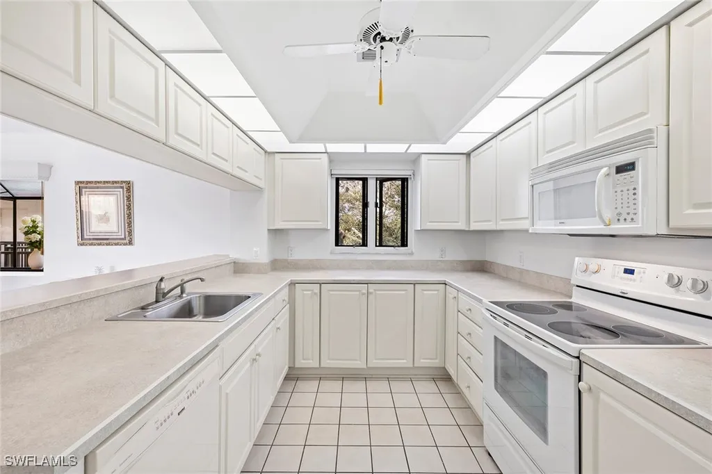 1530 Oyster Catcher Point Naples FL 34105