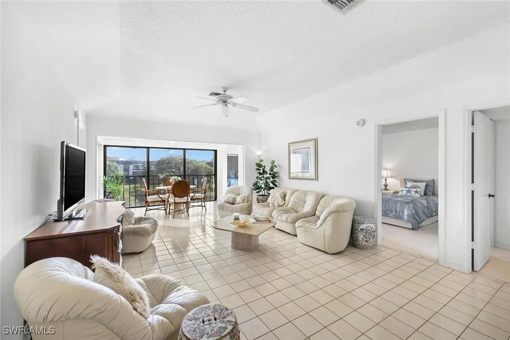 1530 Oyster Catcher Point Naples FL 34105