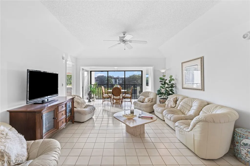 1530 Oyster Catcher Point Naples FL 34105
