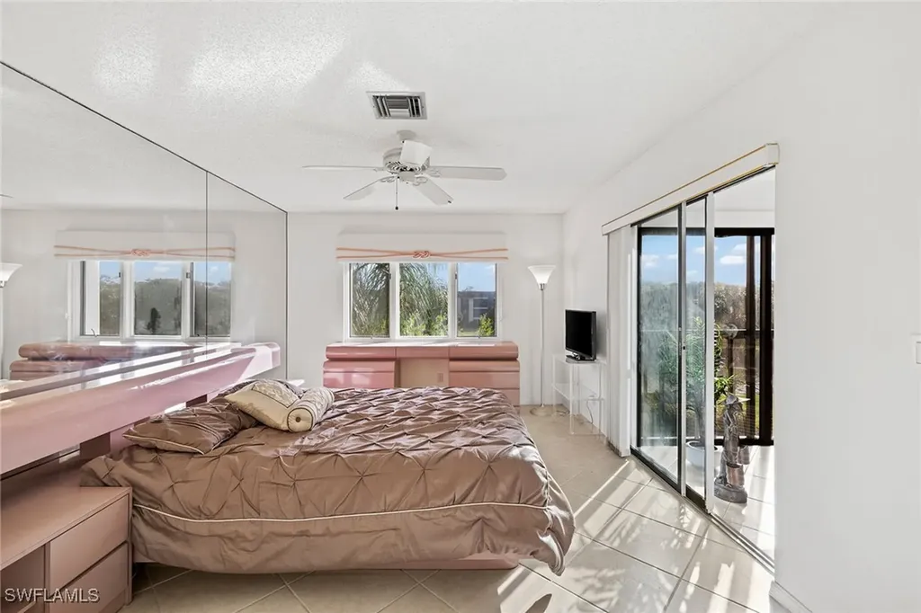 1530 Oyster Catcher Point Naples FL 34105
