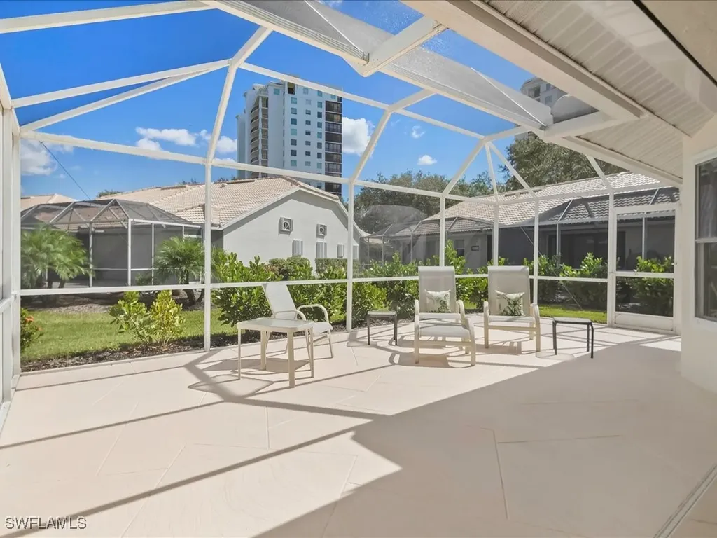 682 Wiggins Bay Drive Naples FL 34110