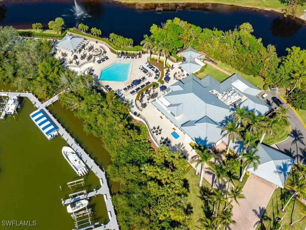 682 Wiggins Bay Drive Naples FL 34110