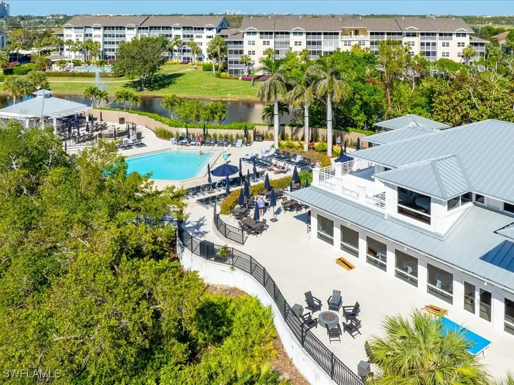 682 Wiggins Bay Drive Naples FL 34110