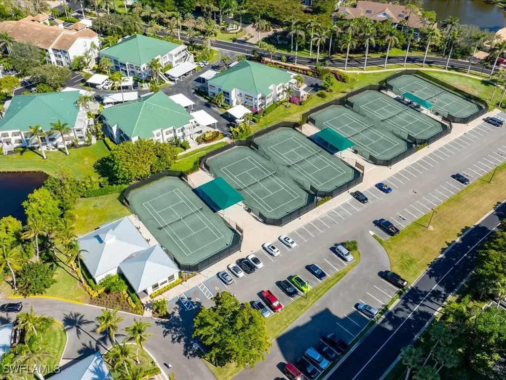 682 Wiggins Bay Drive Naples FL 34110