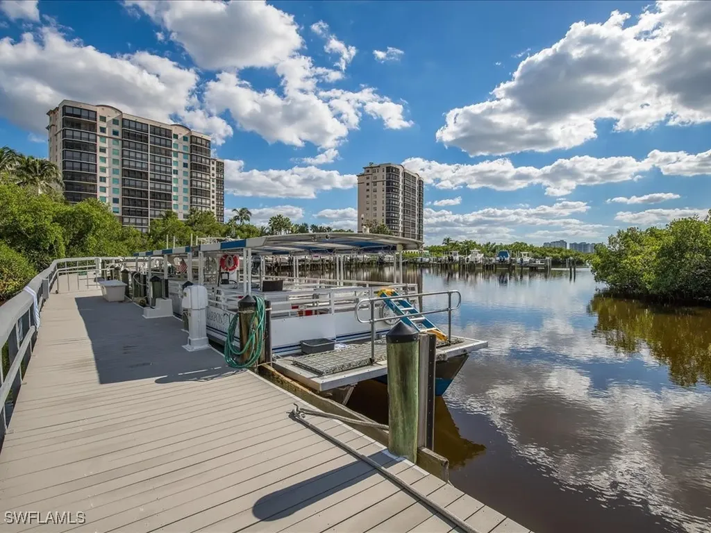682 Wiggins Bay Drive Naples FL 34110