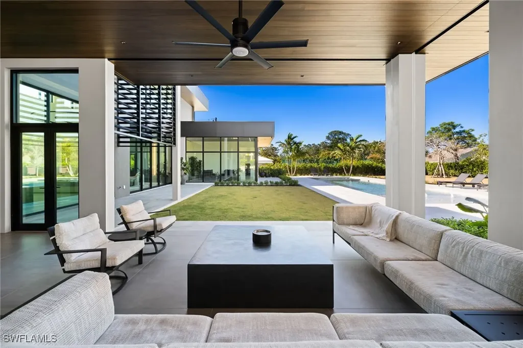 107 Myrtle Road Naples FL 34108