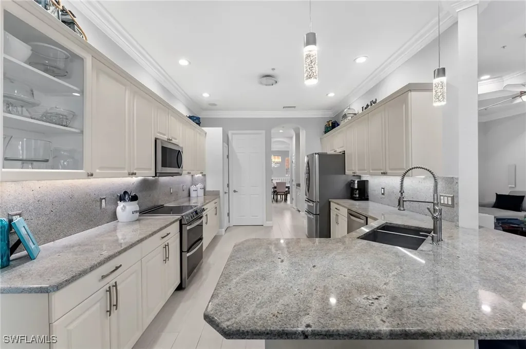 7832 Clemson Street Naples FL 34104