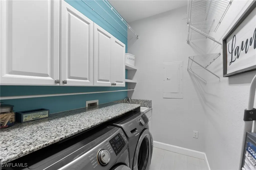 7832 Clemson Street Naples FL 34104