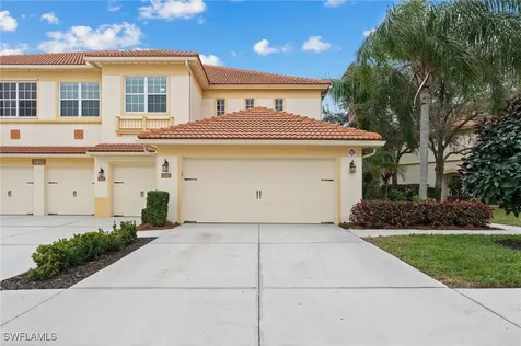 7832 Clemson Street Naples FL 34104