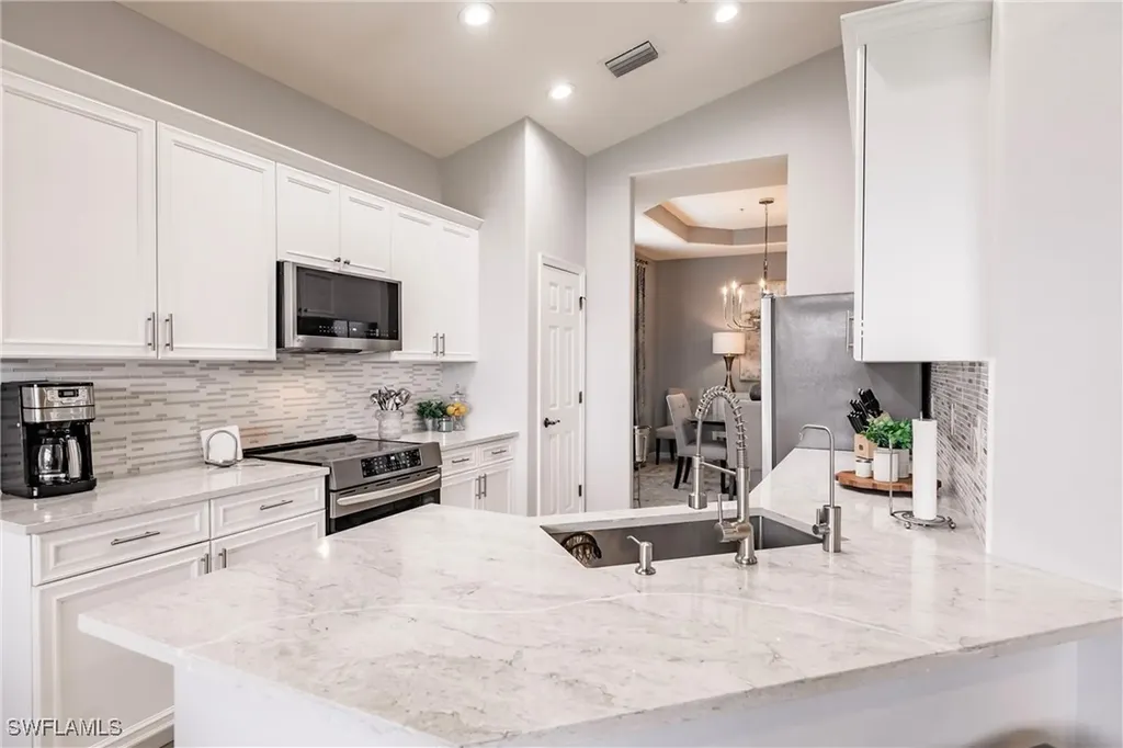 6685 Alden Woods Circle Naples FL 34113