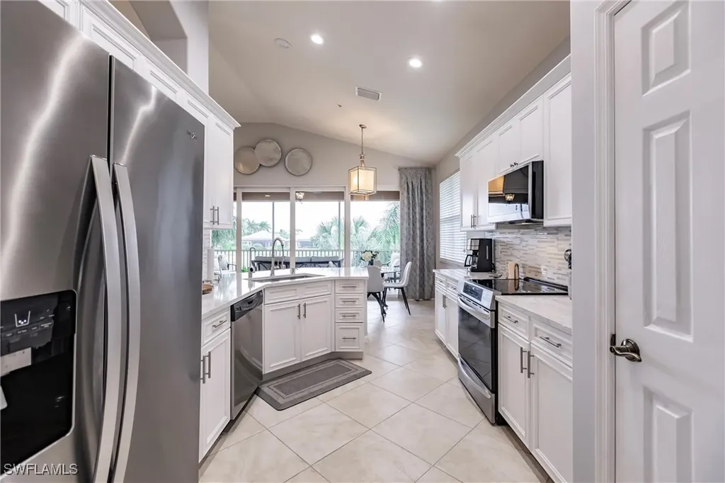 6685 Alden Woods Circle Naples FL 34113