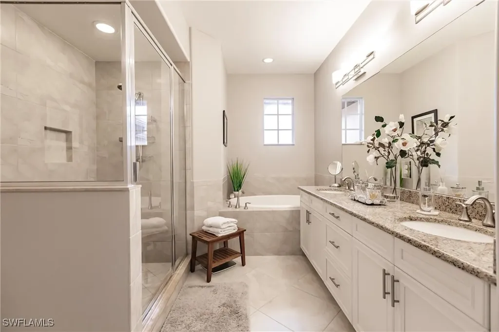 6685 Alden Woods Circle Naples FL 34113
