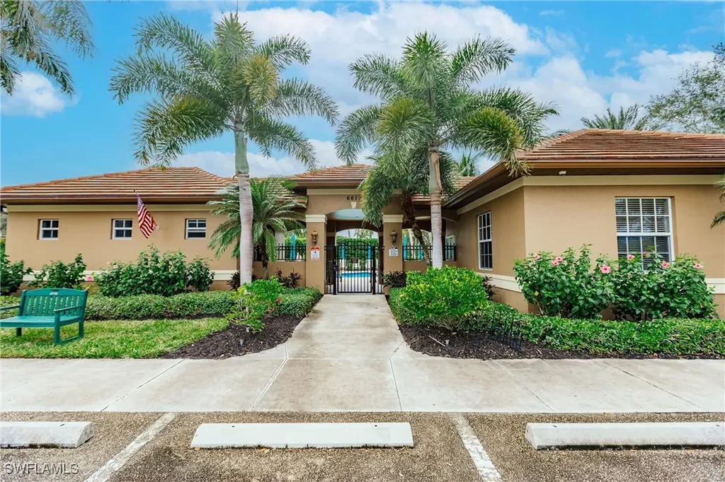 6685 Alden Woods Circle Naples FL 34113