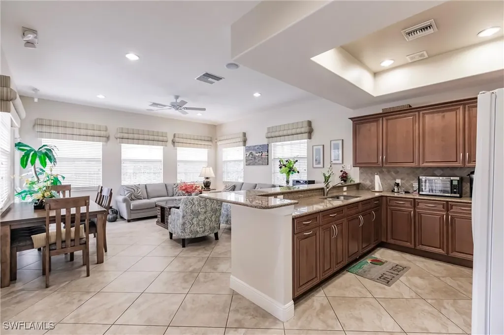 6685 Alden Woods Circle Naples FL 34113