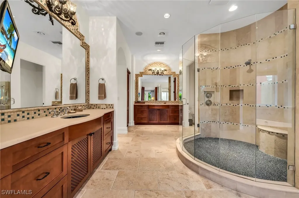 47 Southport Cove Bonita Springs FL 34134