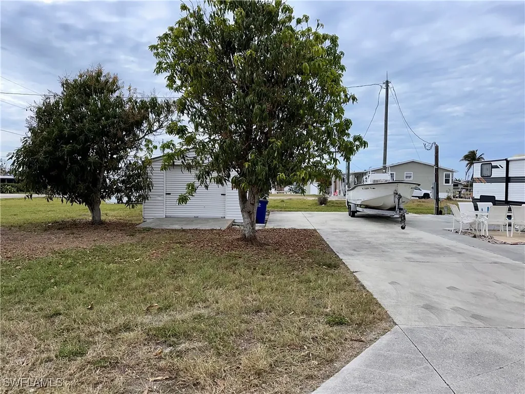 4970 Sandpiper Drive St. James City FL 33956