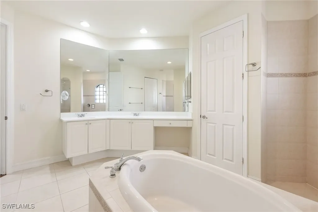 1424 Serenity Circle Naples FL 34110