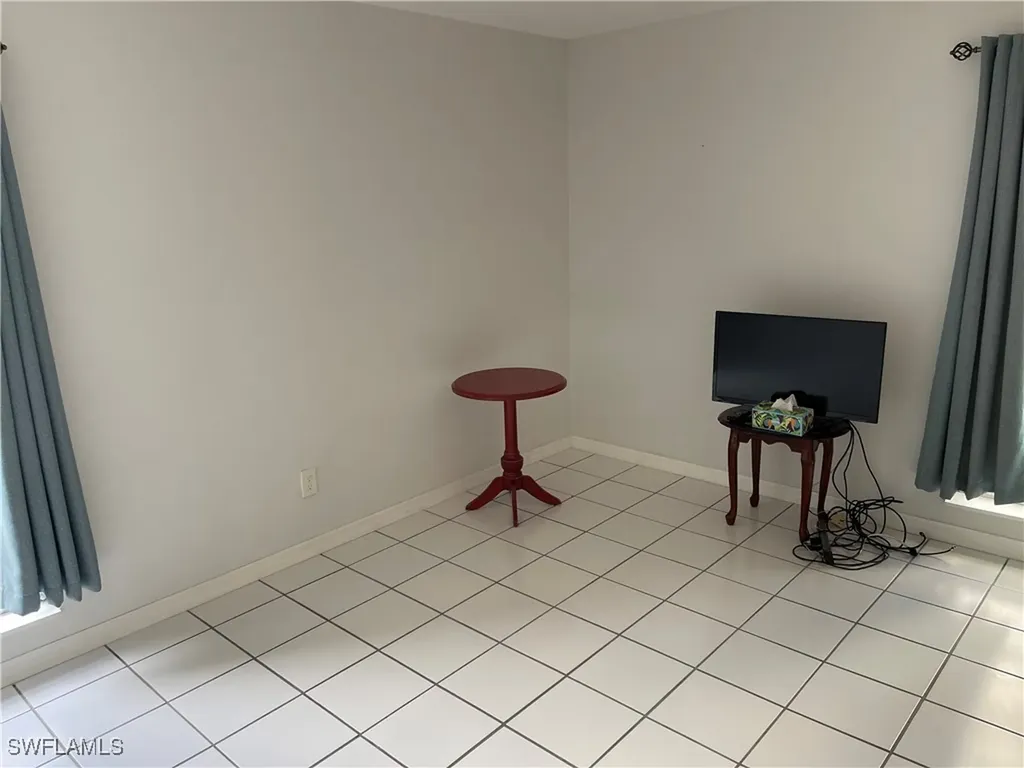 6 Hackney Lane Naples FL 34112
