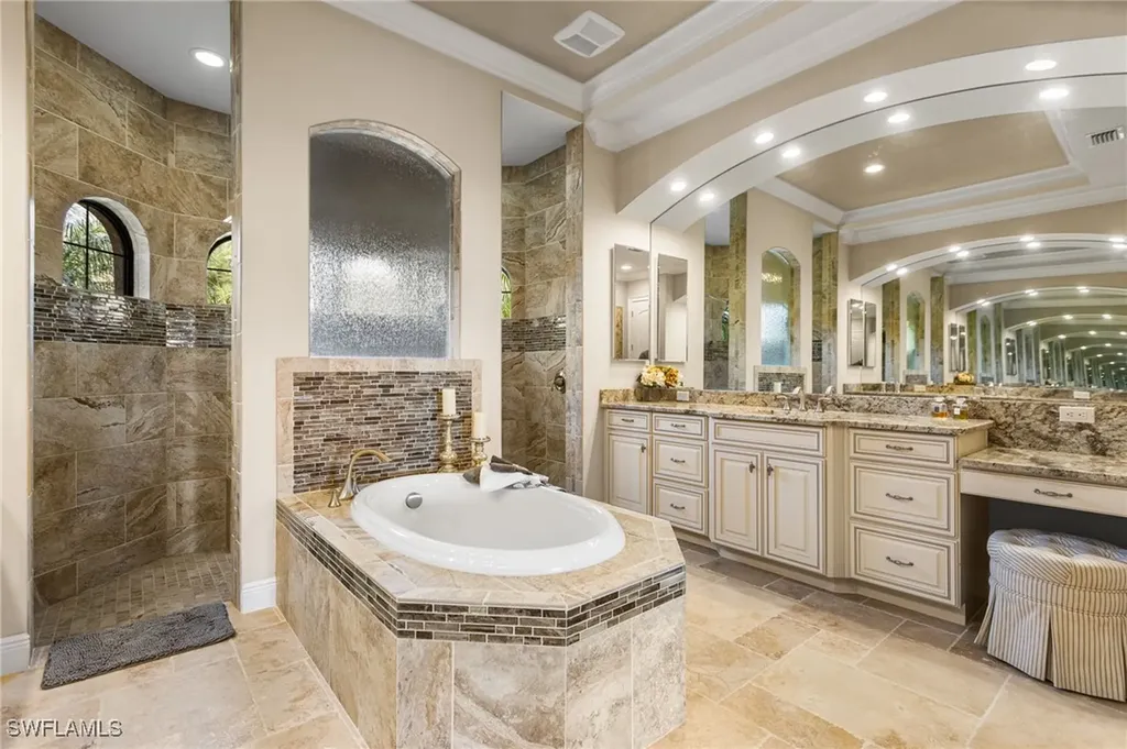 13360 Whispering Oaks Drive Fort Myers FL 33905