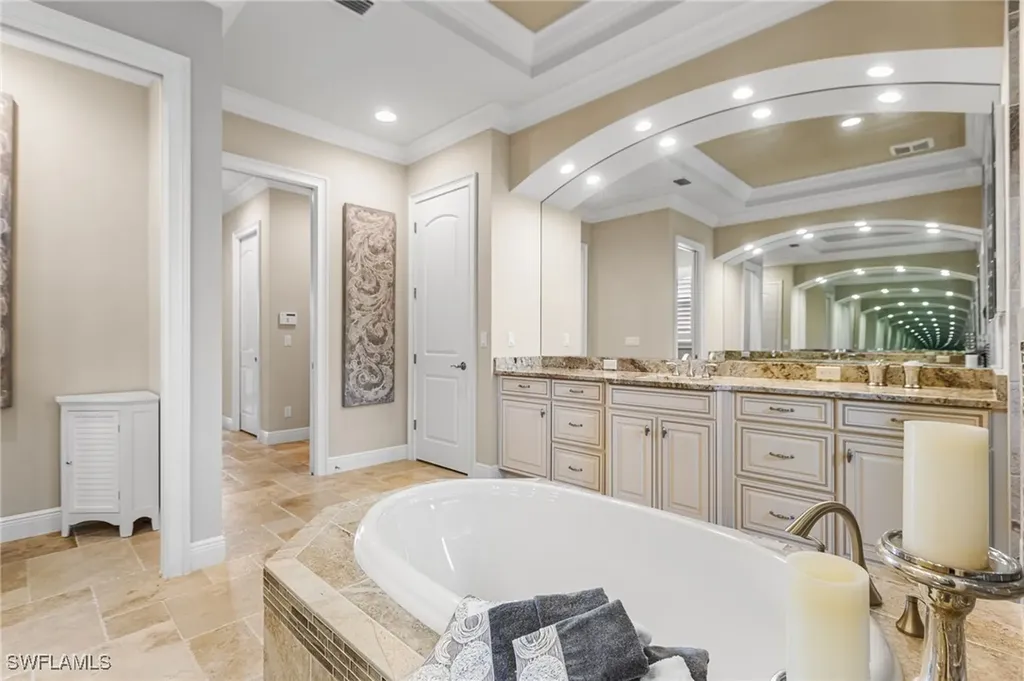 13360 Whispering Oaks Drive Fort Myers FL 33905