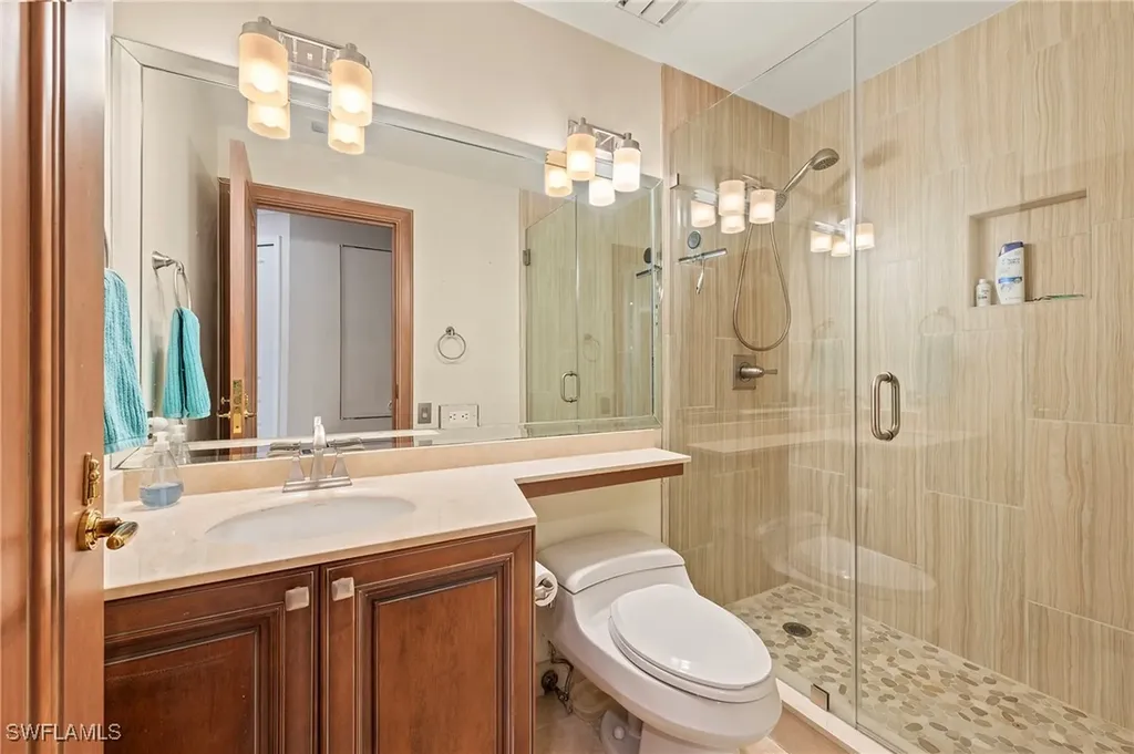 108 La Peninsula Boulevard Naples FL 34113