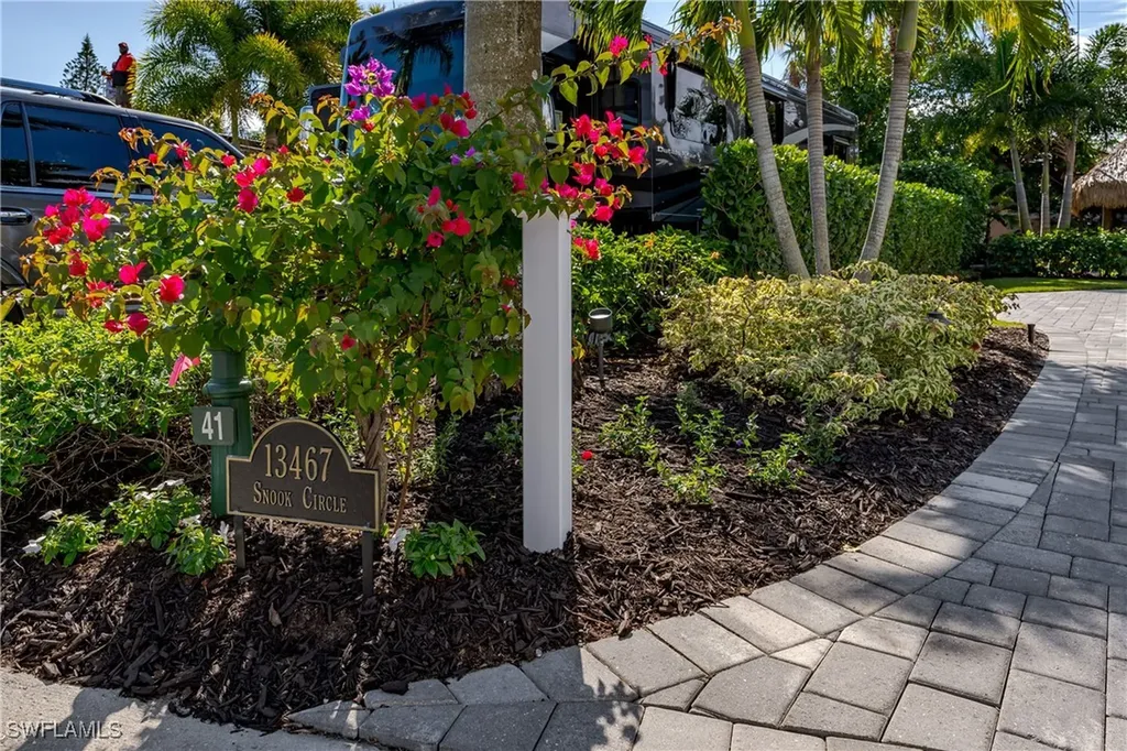 13467 Snook Circle Naples FL 34114