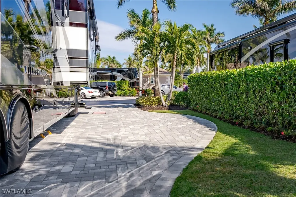 13467 Snook Circle Naples FL 34114