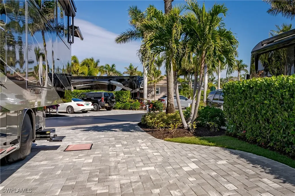 13467 Snook Circle Naples FL 34114