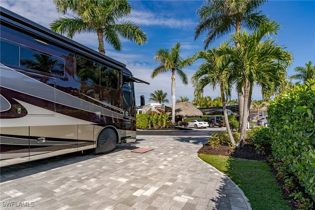 13467 Snook Circle Naples FL 34114