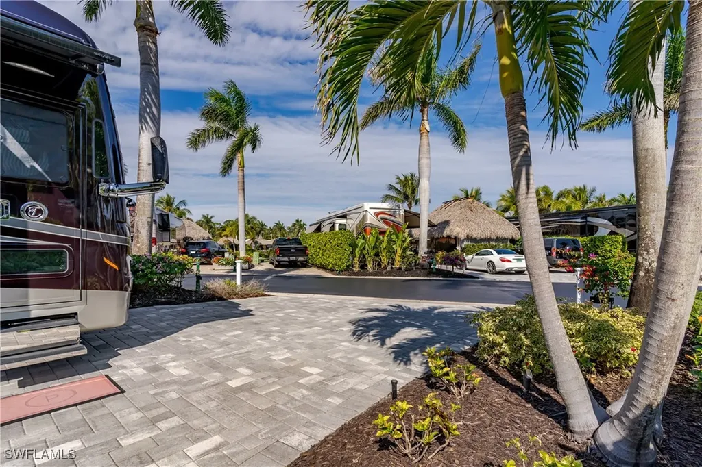 13467 Snook Circle Naples FL 34114