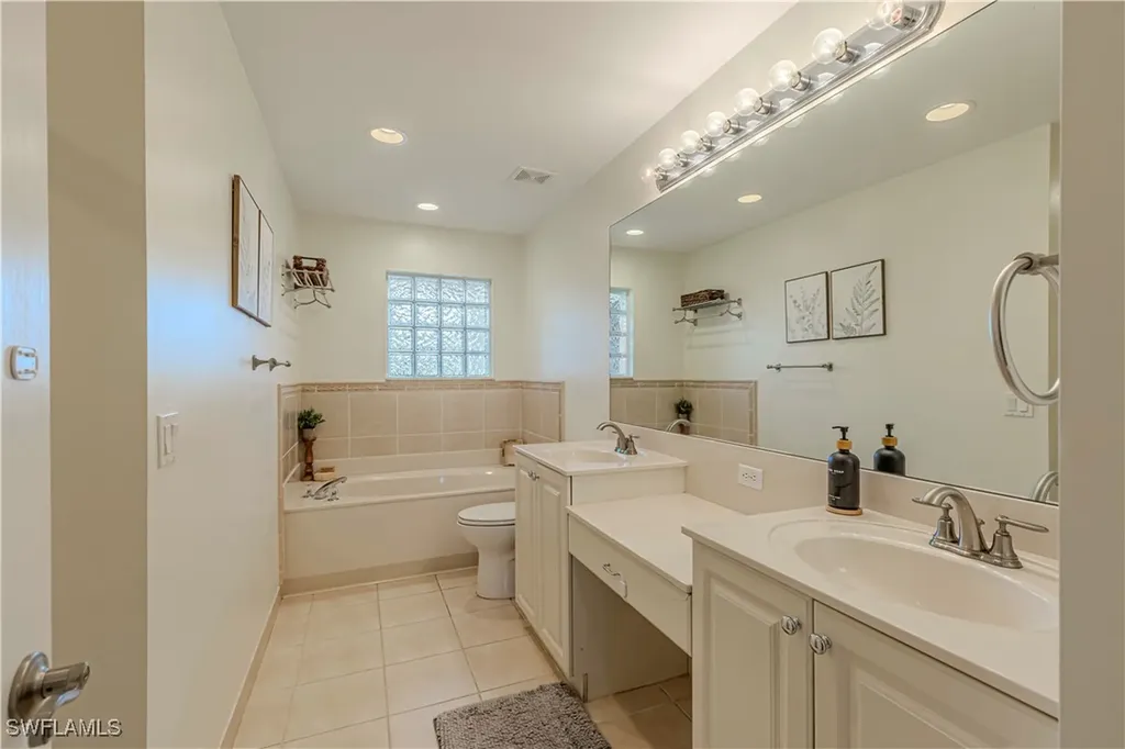 1767 Ribbon Fan Lane Naples FL 34119