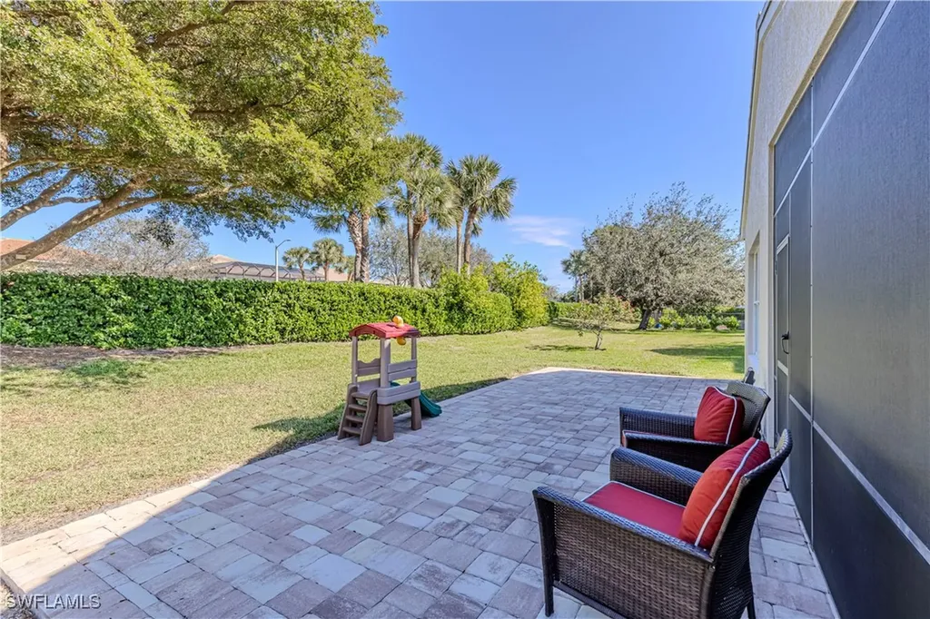 1767 Ribbon Fan Lane Naples FL 34119