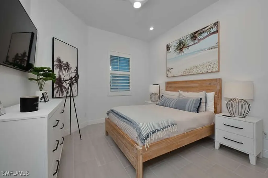 9083 Saint Lucia Drive Naples FL 34114
