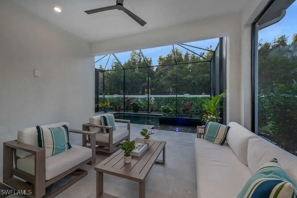 9083 Saint Lucia Drive Naples FL 34114