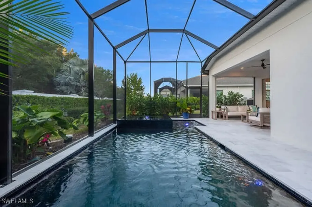 9083 Saint Lucia Drive Naples FL 34114
