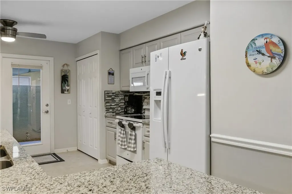 22721 Sandy Bay Drive Estero FL 33928-4393