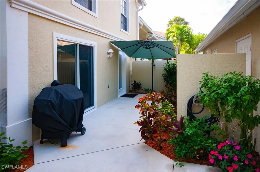 22721 Sandy Bay Drive Estero FL 33928-4393