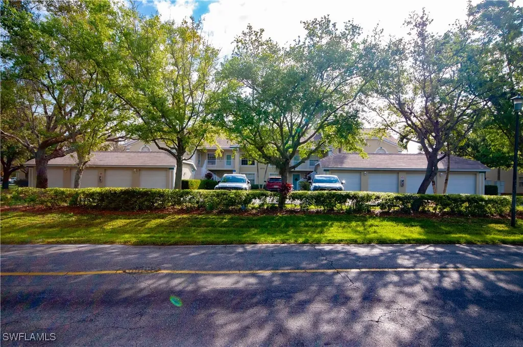 22721 Sandy Bay Drive Estero FL 33928-4393