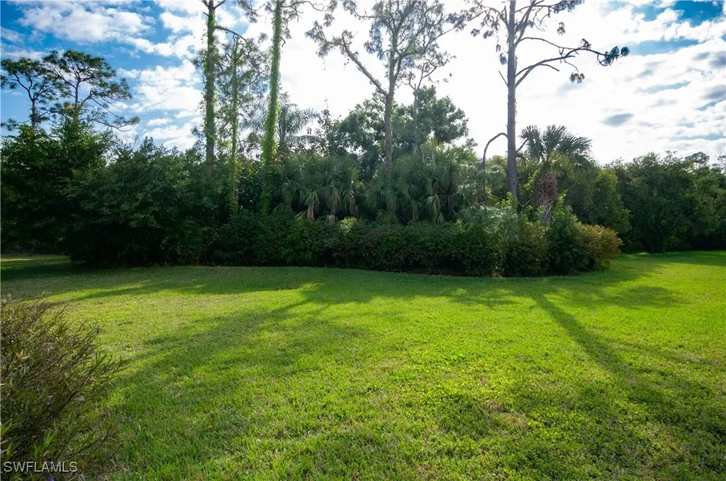 22721 Sandy Bay Drive Estero FL 33928-4393