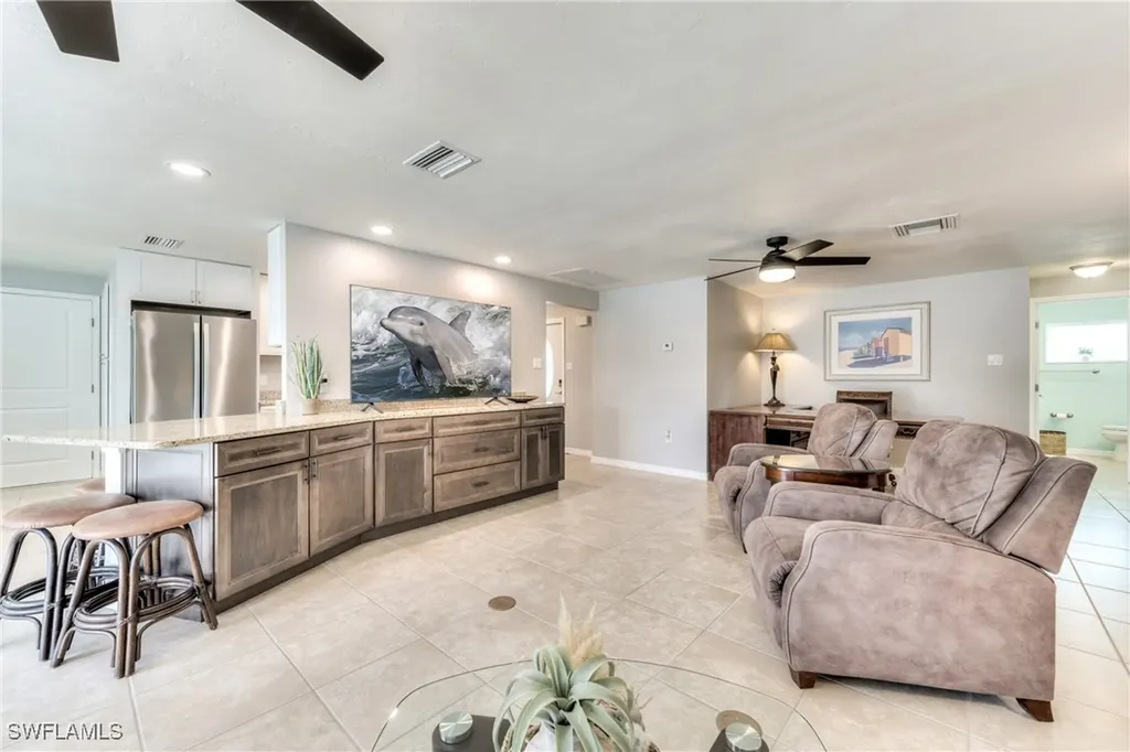 5244 SW 3rd Avenue Cape Coral FL 33914