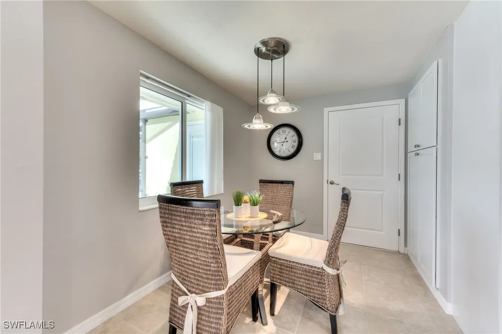 5244 SW 3rd Avenue Cape Coral FL 33914