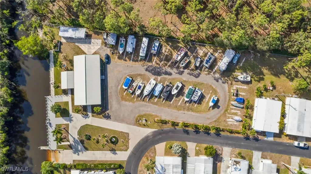 22 Williamsburg Way Fort Myers FL 33908